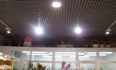 Торговое оборудование для цветочных магазинов