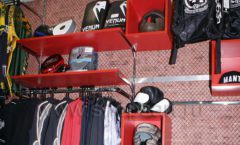 Торговое оборудование спортивного магазина Sportsman ТОРГОВЫЕ СТЕЛЛАЖИ Фото 15