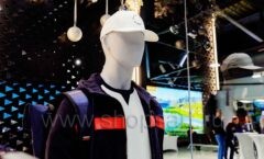 Торговое оборудование бутика спортивной одежды PUTIN TEAM Шереметьево коллекция КЛАССИЧЕСКИЙ ЛОФТ Фото 22