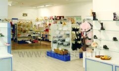 Торговое оборудование отдела детской обуви магазина Винни ТЦ Беляево коллекция СИНИЙ ВЕТЕР Фото 3