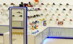 Торговое оборудование отдела детской обуви магазина Винни ТЦ Беляево коллекция СИНИЙ ВЕТЕР Фото 5